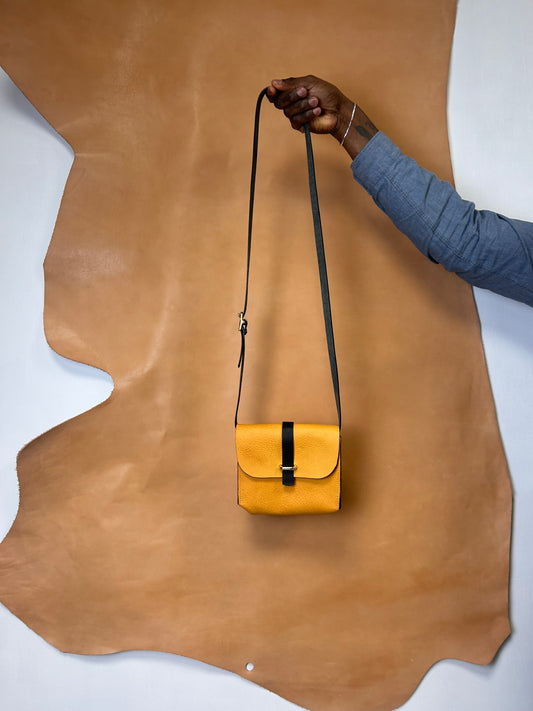 Julia | Crossbody | Mustard