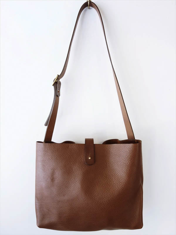 ADDINGTON - Leather Crossbody Bag