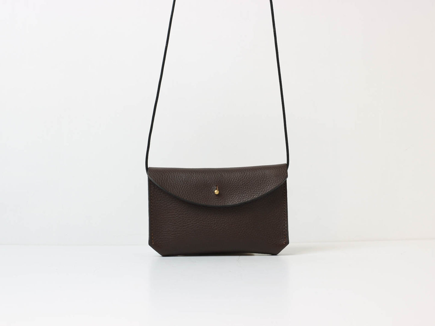 T.B.M - Leather Crossbody Pouch