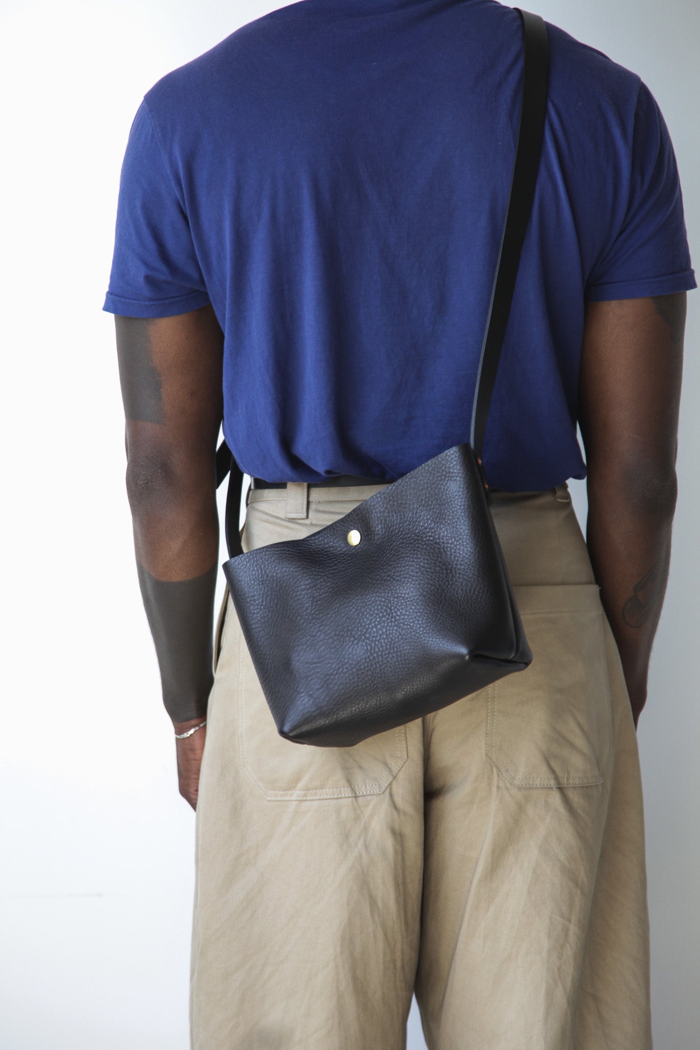 SUNBURY - Leather Crossbody Bag