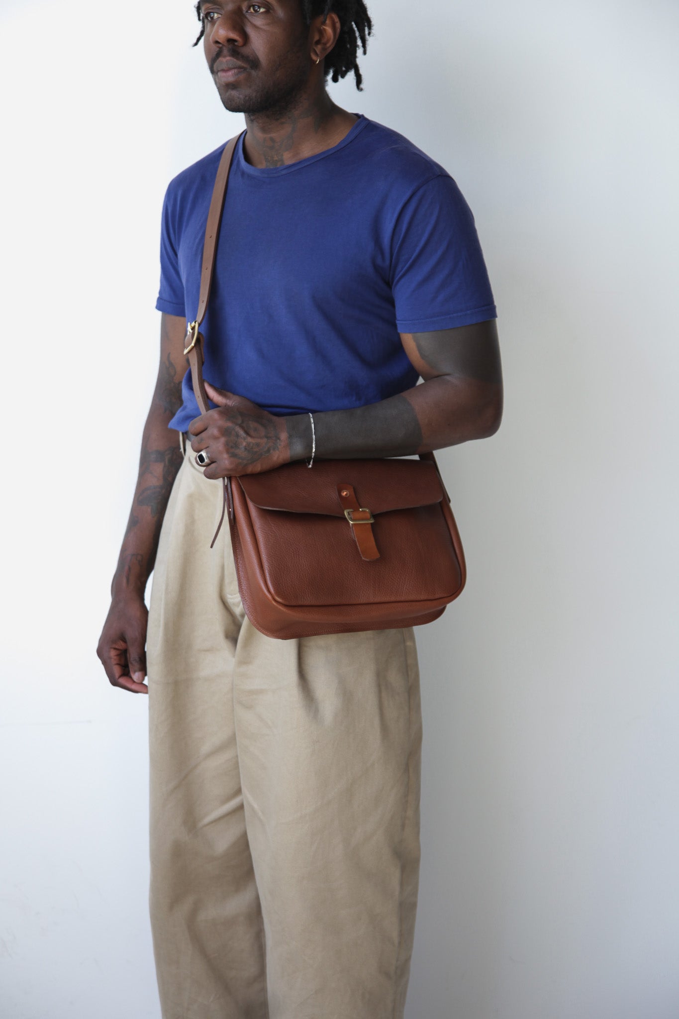 FOULDEN - Leather Crossbody Bag