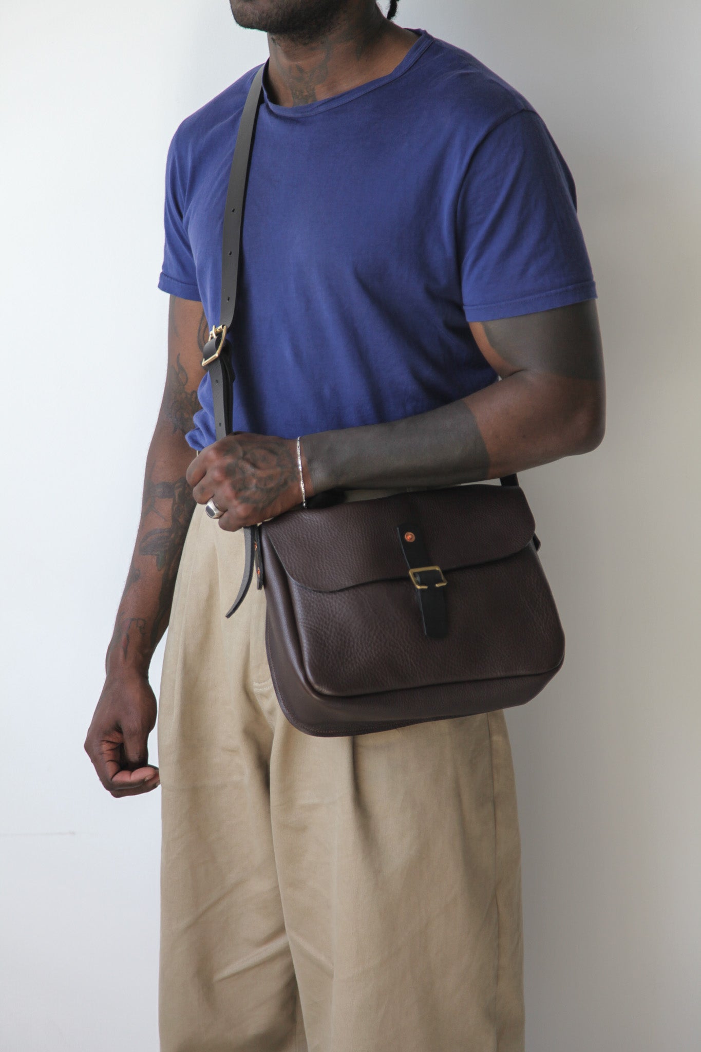 FOULDEN - Leather Crossbody Bag