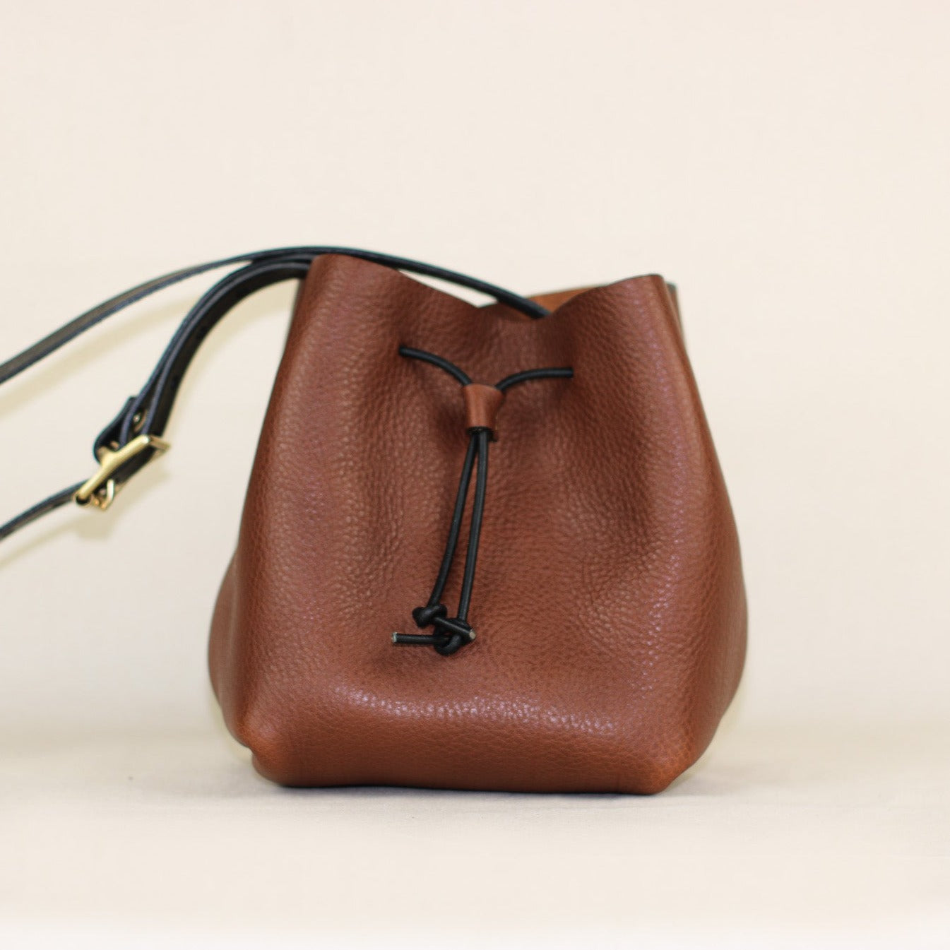 ELEANOR [S] Leather Crossbody Bag