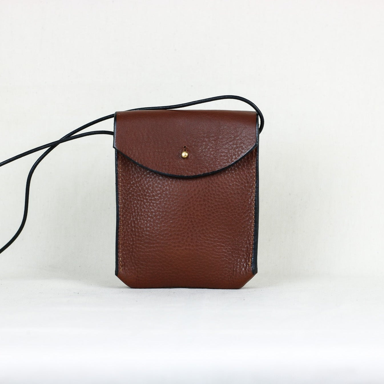 EVENING - Leather Crossbody Pouch