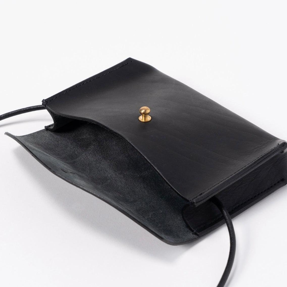 T.B.M - Leather Crossbody Pouch