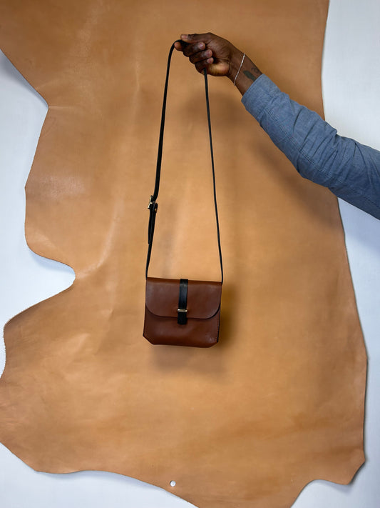 Julia | Crossbody| Tan brown