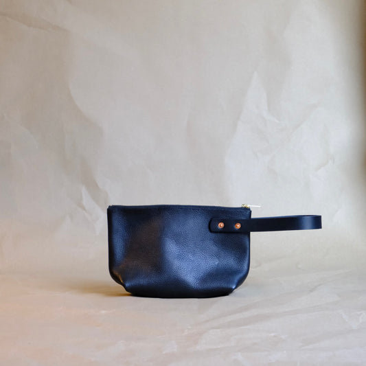 Travel Pouch | Leather | Black