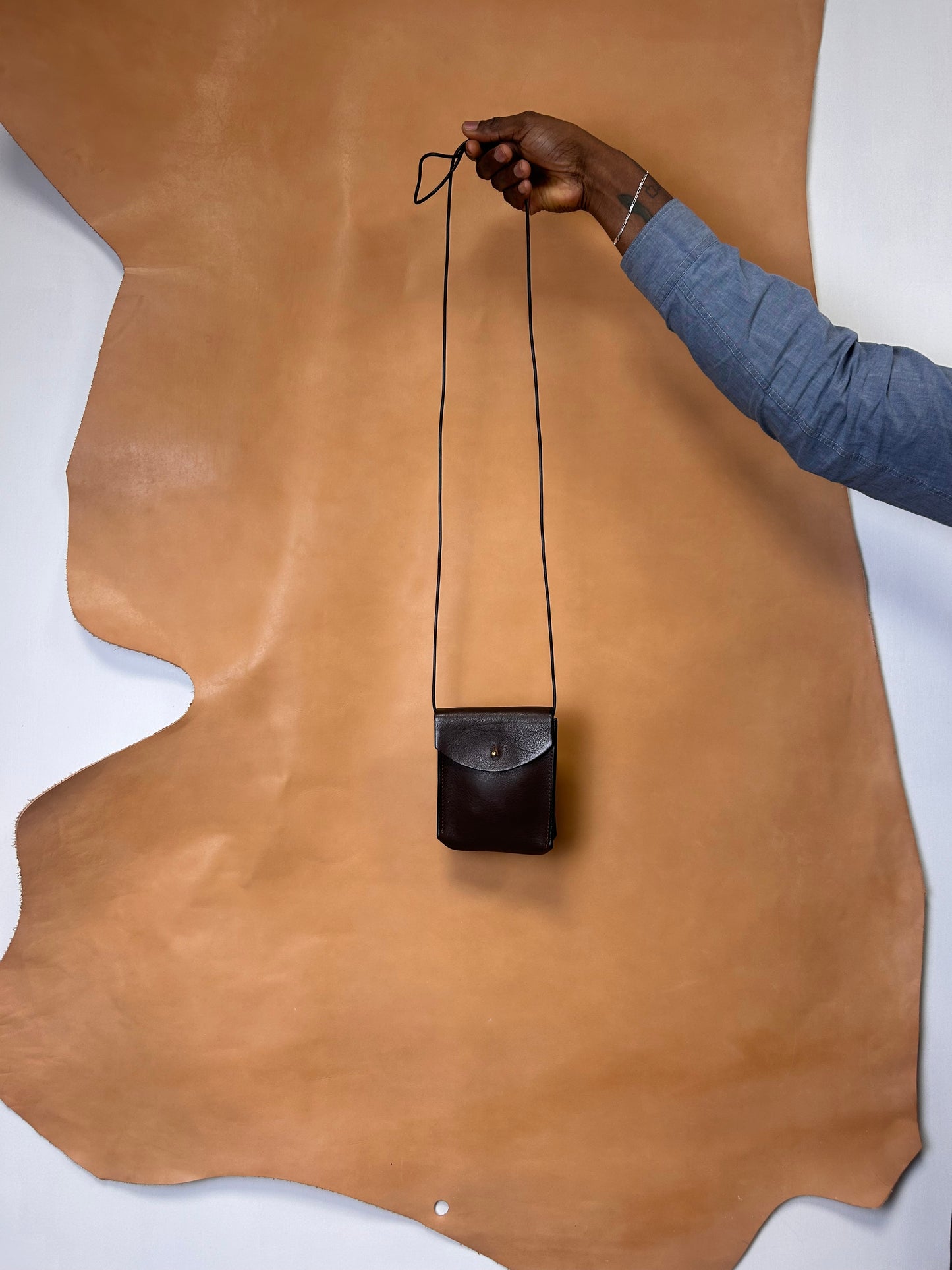 Evening Pouch | Dark brown
