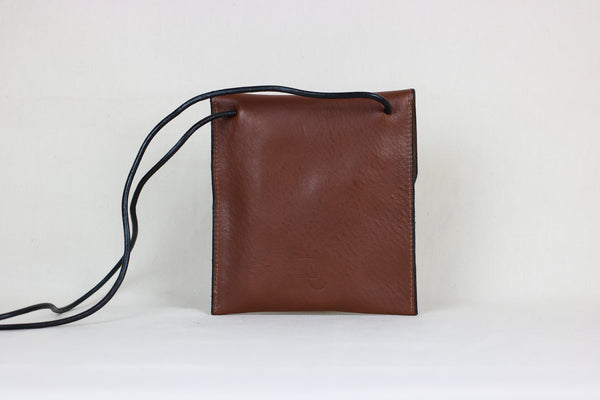 EEMO - Leather Crossbody Pouch