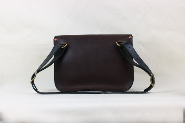 PORTLAND - Leather Crossbody Bag